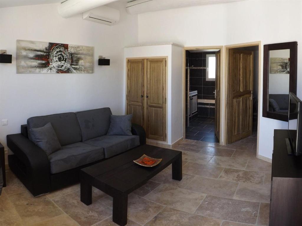 Oppède Mas Dansavan Chambres D'Hotes מראה חיצוני תמונה